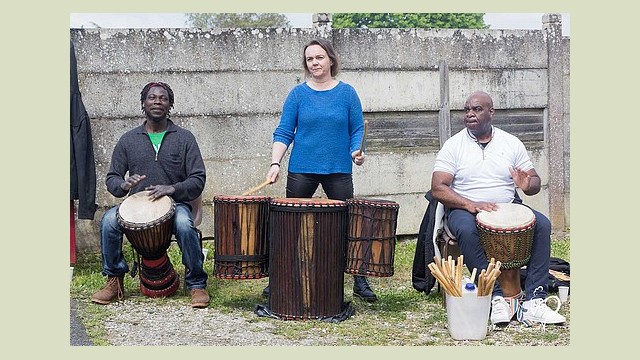 44 Les percussionniste de l'association Illadaise DENKADI MANITOU ont assuré l'animation musicale et chorégraphique...